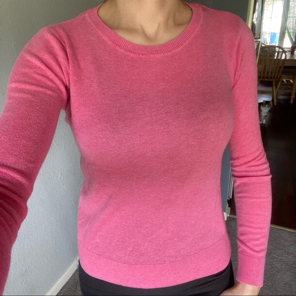 Forever 21 Lightweight Crewneck Top - Picture 2 of 4